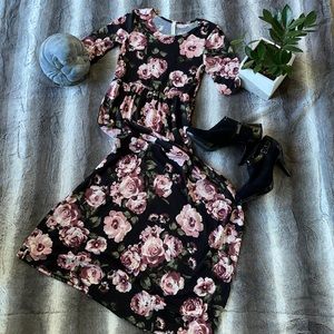 Floral Fashionomics Maxi Dress
